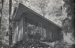 Mid Century Modern Pleasantville, New York Wedge House