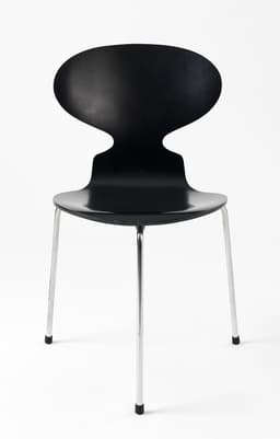 Ant Chair by Arne Jacobsen
