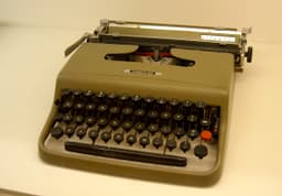 Olivetti Lettera 22 portable typewriter