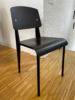 Standard Chair by Jean Prouvé